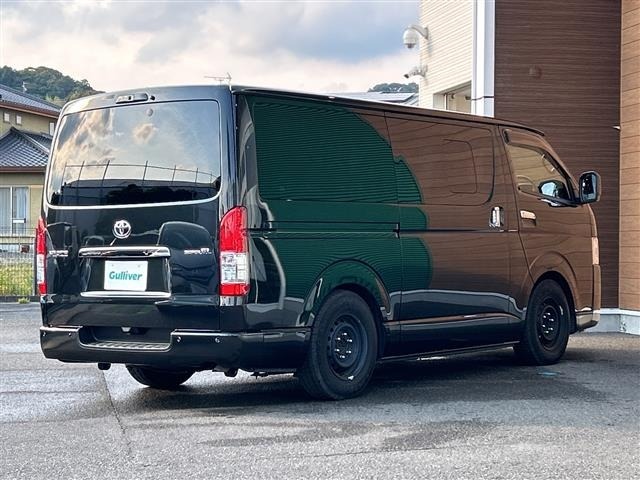 Toyota HIACE VAN 2024 7505137-19