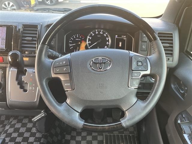 Toyota HIACE VAN 2024 7505137-6