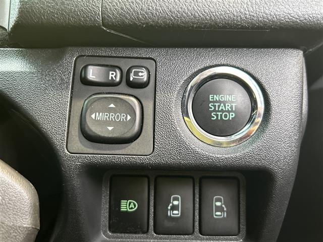Toyota HIACE VAN 2021 7505138-12