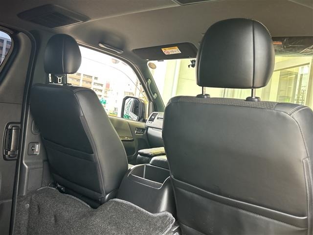 Toyota HIACE VAN 2021 7505138-2