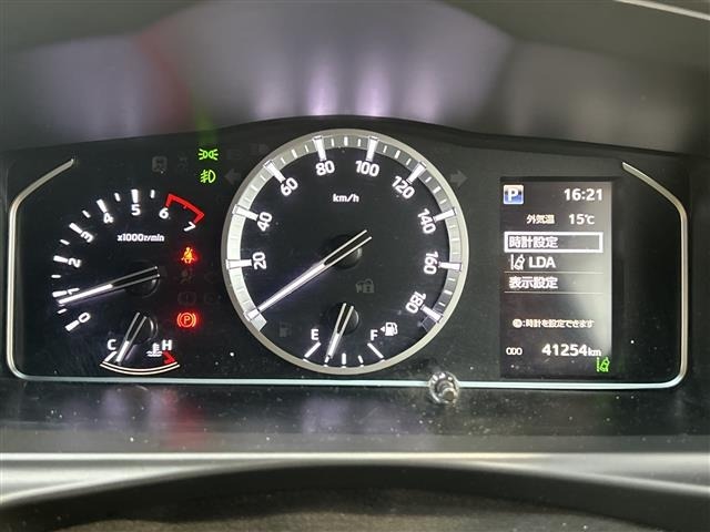 Toyota HIACE VAN 2021 7505138-23