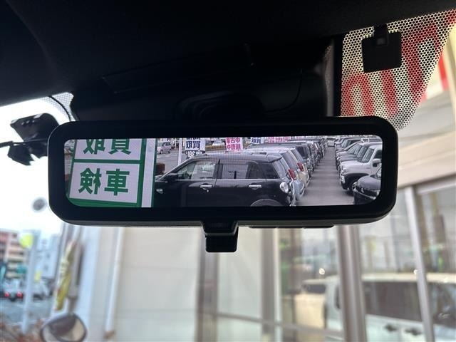 Toyota HIACE VAN 2021 7505138-24