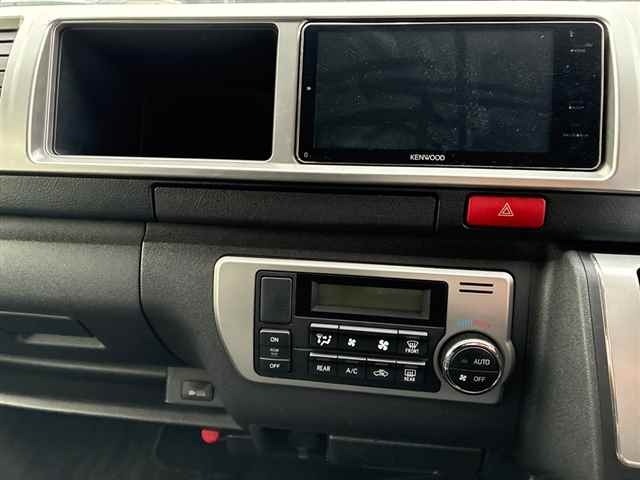 Toyota HIACE WAGON 2017 7518823-6