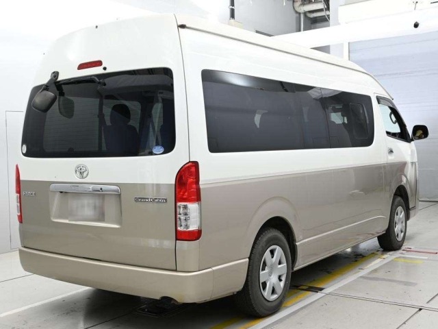 Toyota HIACE WAGON 2017 7518911-1