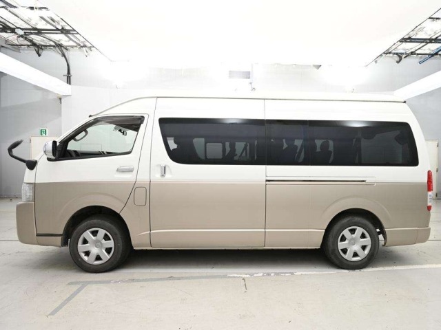 Toyota HIACE WAGON 2017 7518911-4