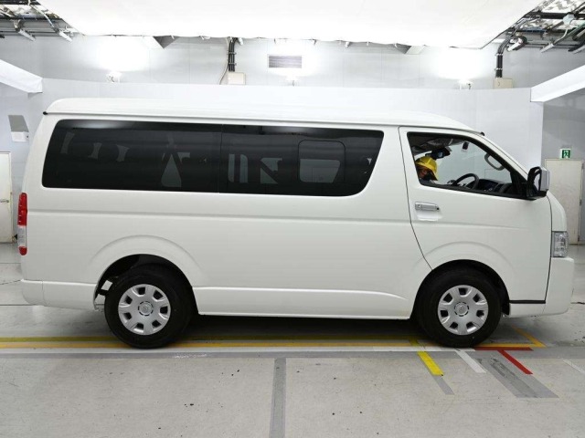 Toyota HIACE WAGON 2025 7518912-3