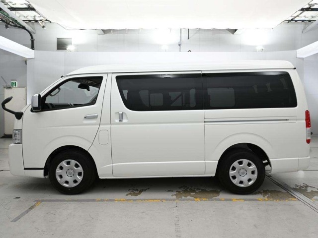 Toyota HIACE WAGON 2025 7518912-4