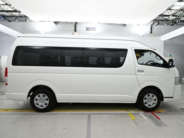 Toyota HIACE WAGON 2025 7518917-3