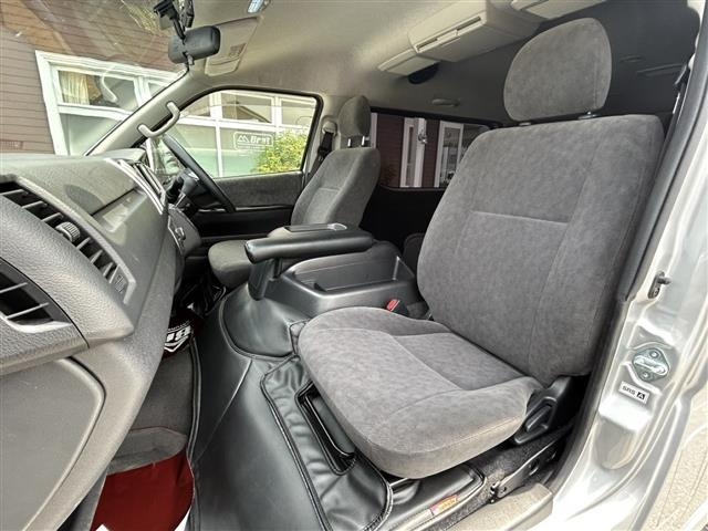 Toyota HIACE WAGON 2019 7519340-11