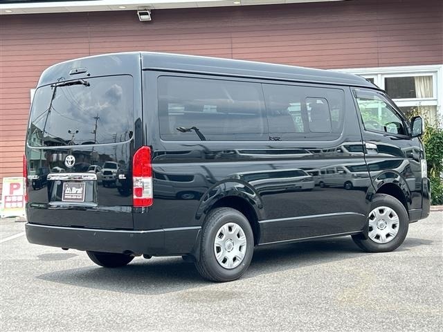Toyota HIACE WAGON 2023 7519379-13