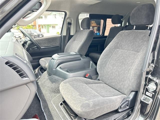 Toyota HIACE WAGON 2023 7519379-20