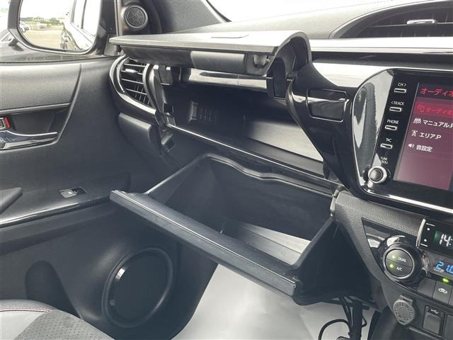Toyota HILUX 2023 7504977-7