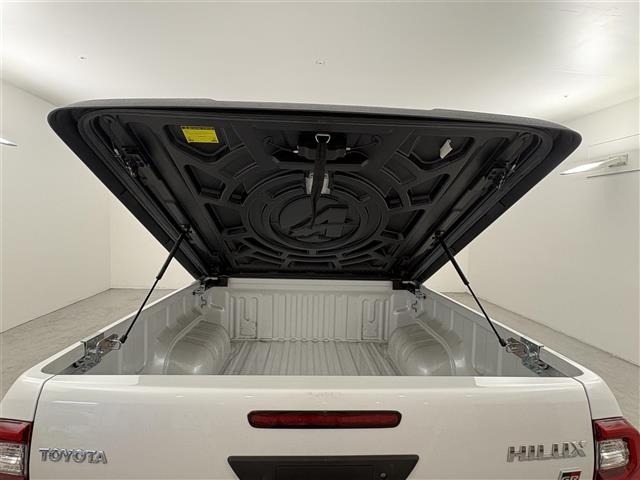 Toyota HILUX 2024 7505004-12
