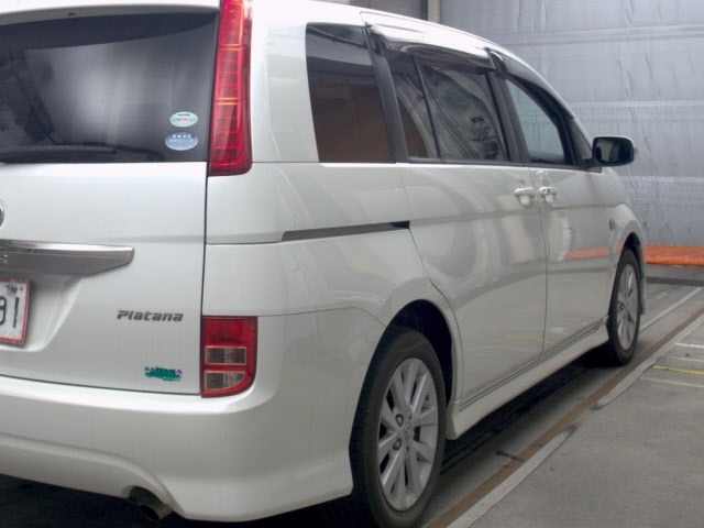 Toyota ISIS 2008 7506946-5