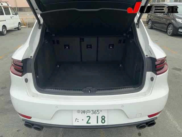 Porsche MACAN 2018 7494152-7