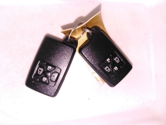 Toyota NOAH 2013 7507578-10