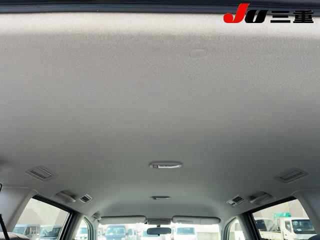 Toyota NOAH 2006 7507665-12