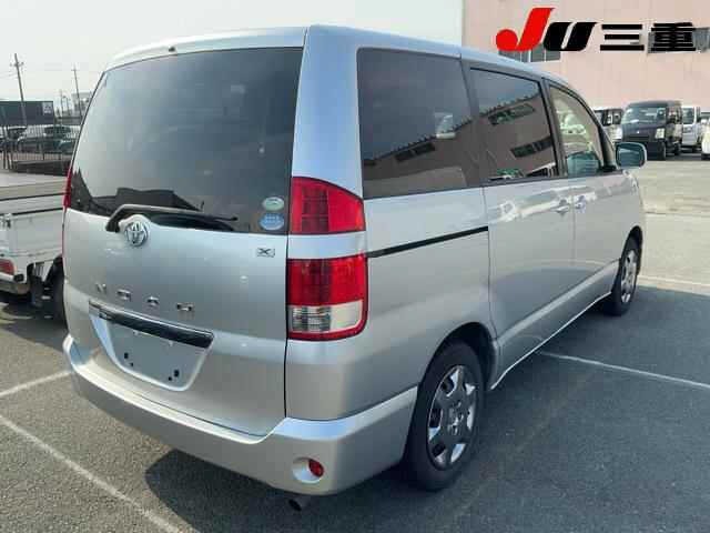 Toyota NOAH 2006 7507665-6