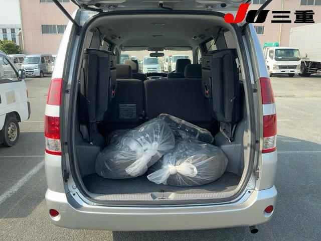 Toyota NOAH 2006 7507665-7