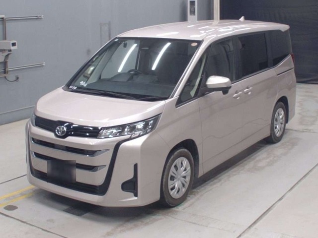 Toyota NOAH 2023 7507693-0