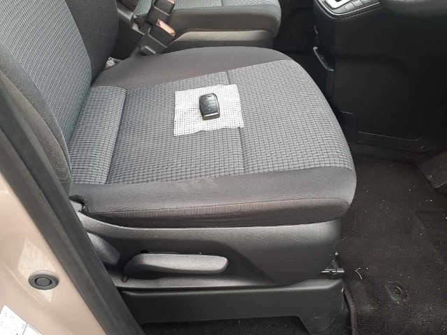 Toyota NOAH 2023 7507694-8