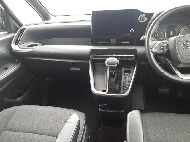 Toyota NOAH 2023 7507712-9