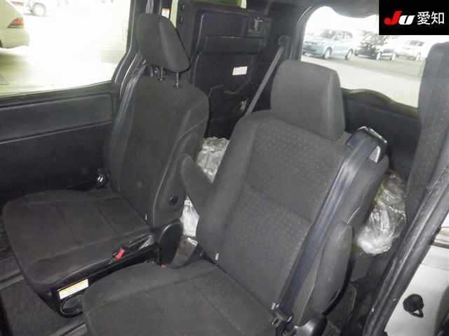 Toyota NOAH 2017 7507784-4
