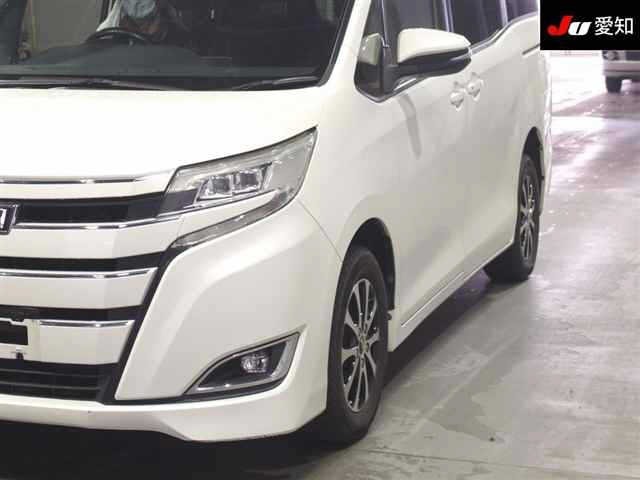 Toyota NOAH 2017 7507784-7
