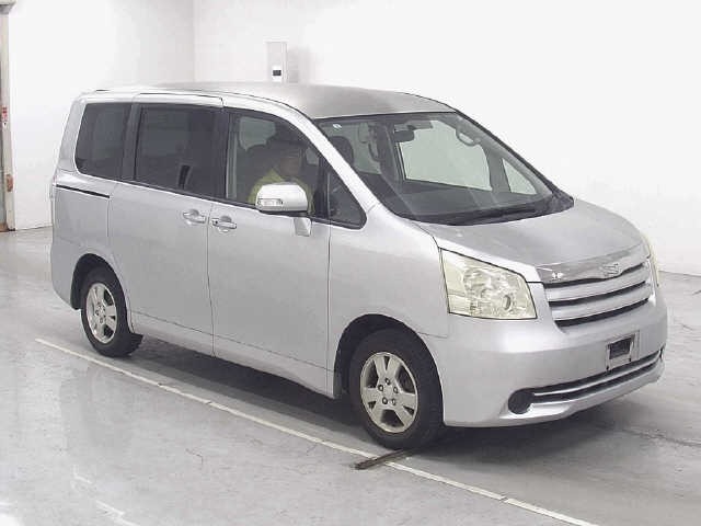 Toyota NOAH 2009 7507881-0