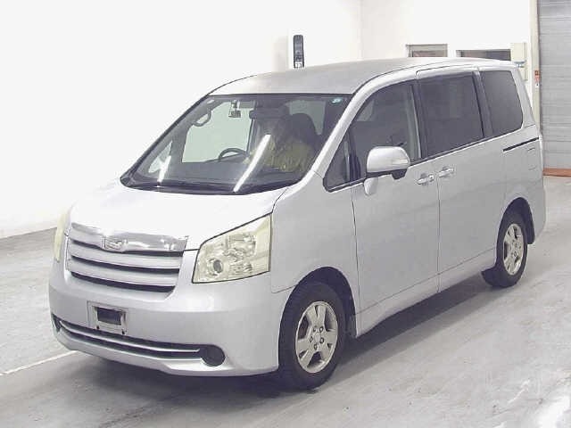 Toyota NOAH 2009 7507881-4