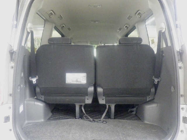 Toyota NOAH 2009 7507881-9