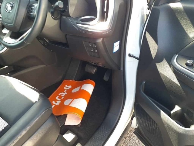Toyota NOAH 2023 7507950-9