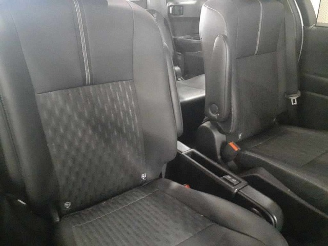 Toyota NOAH 2023 7507986-11