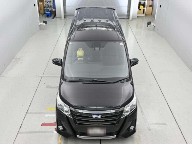 Toyota NOAH 2017 7507996-7