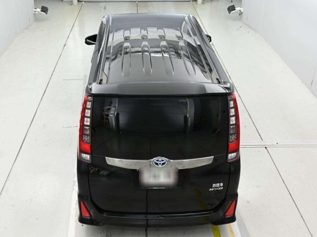 Toyota NOAH 2017 7507996-8