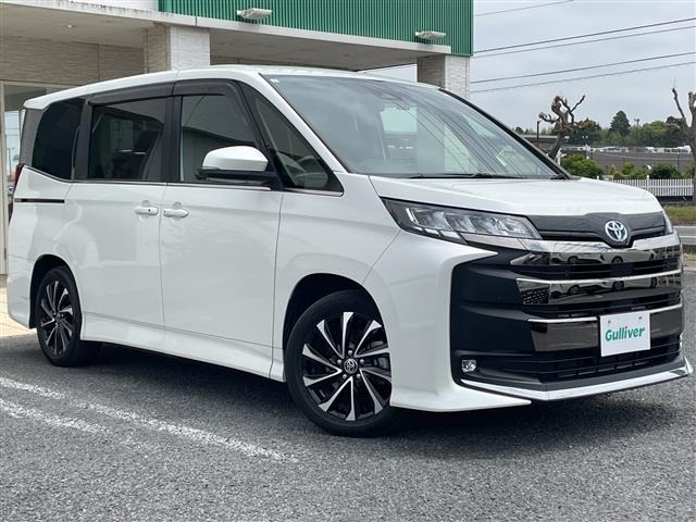 Toyota NOAH 2023 7510751-0