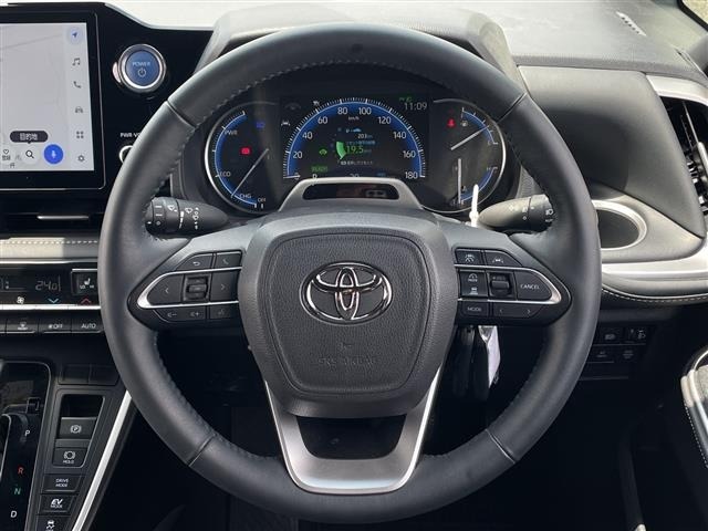 Toyota NOAH 2023 7510751-12
