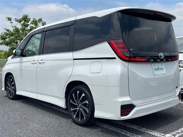Toyota NOAH 2023 7510751-14