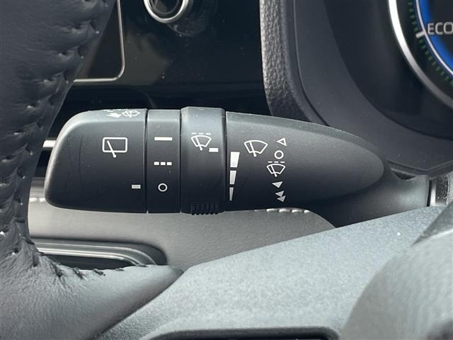 Toyota NOAH 2023 7510751-2