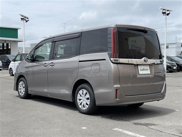 Toyota NOAH 2020 7511374-13