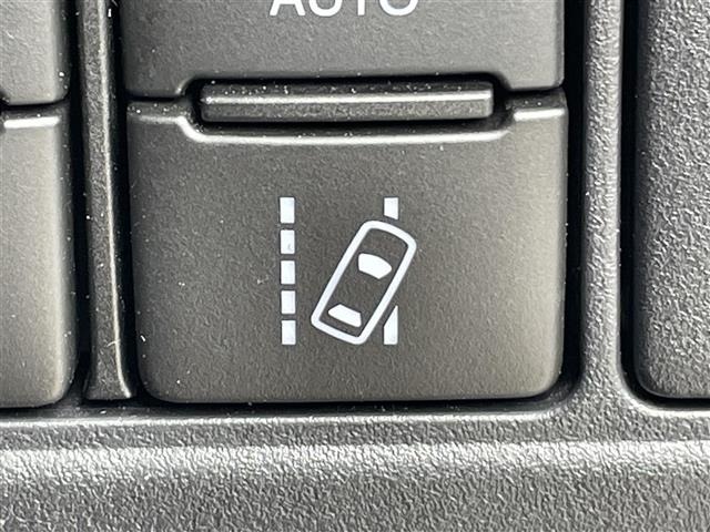 Toyota NOAH 2020 7511374-17