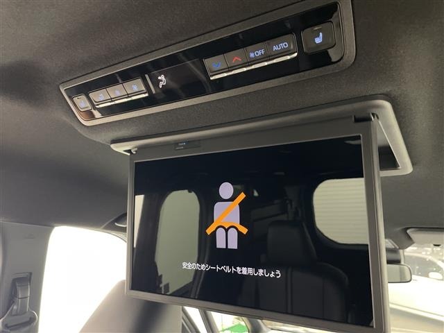 Toyota NOAH 2023 7511442-16