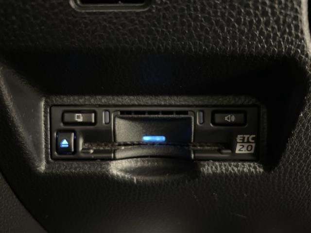 Toyota NOAH 2023 7511442-6