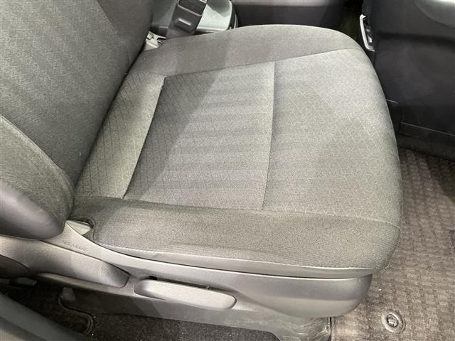 Toyota NOAH 2024 7511506-4