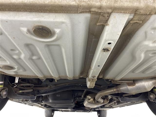Toyota NOAH 2022 7511701-13
