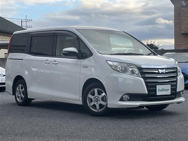 Toyota NOAH 2015 7512491-0
