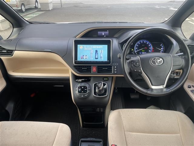 Toyota NOAH 2015 7512491-5