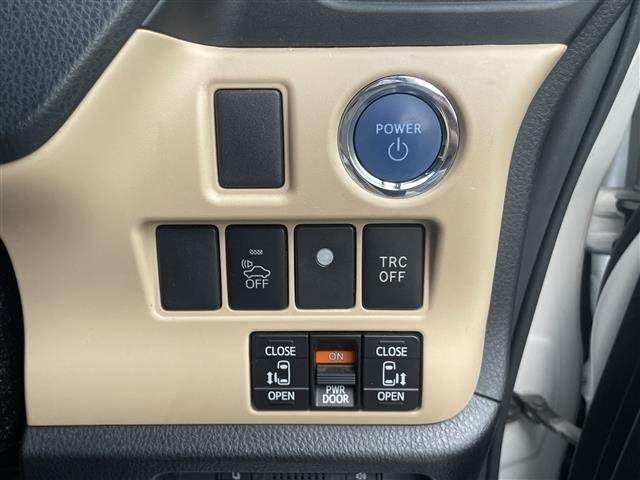 Toyota NOAH 2015 7512491-6