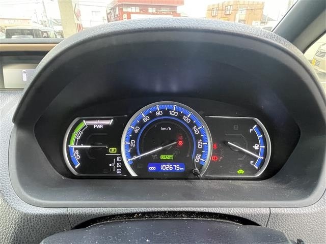 Toyota NOAH 2015 7512491-8