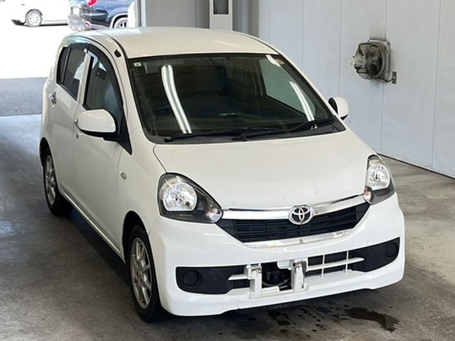 Toyota PIXIS EPOCH 2017 7521353-4